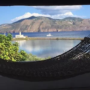 Affittacamere Vacanze Salina Matrimoniale Con Terrazzo, Lingua