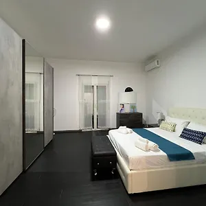 Affittacamere Kam Deluxe Intero 130 Mq 5 Posti Letto 2 Matrimoniali Zona Giorno Con Divano Letto, 1 Bagno , Break E Ripostiglio, Calamonaci